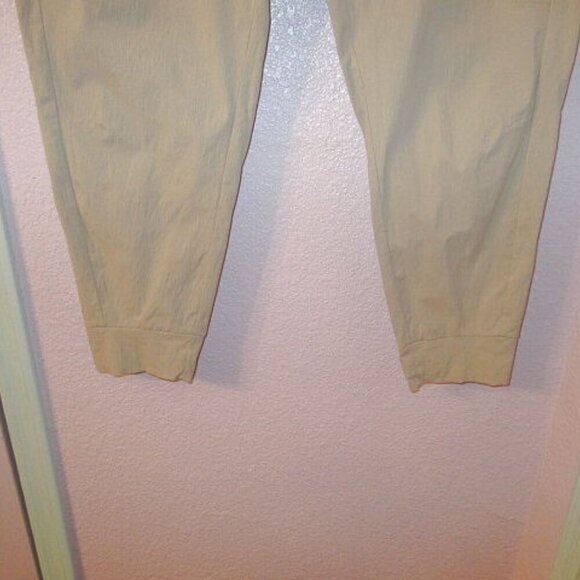 Athleta TREKKIE North JOGGER Pants Size 16 UPF High POCKETS Ripstop STRETCH Ecru - Picture 4 of 12